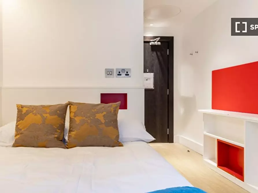 Immagine 1 di Residence in affitto  in Tinworth Street a Lambeth