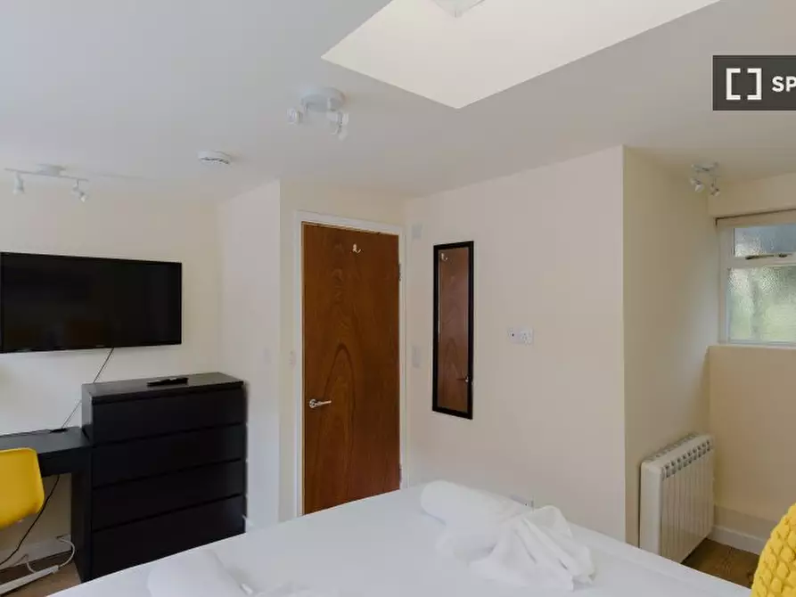 Immagine 6 di Appartamento in affitto  in A Globe Rd a Poplar