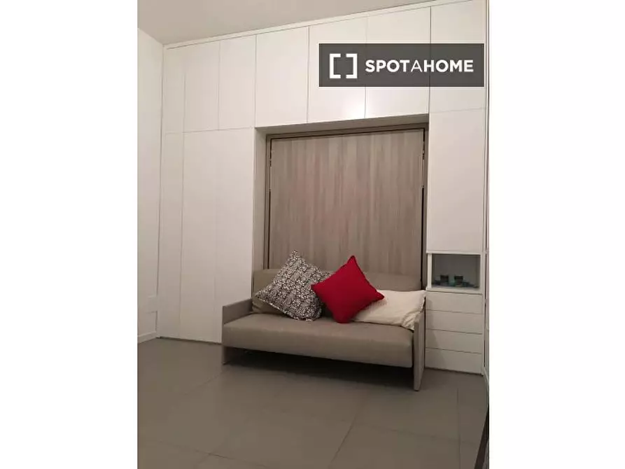 Immagine 5 di Ufficio in affitto  in Via San Martino a Milano