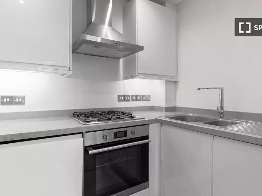 Immagine 6 di Appartamento in affitto  in Grenbeck Court a Kensington