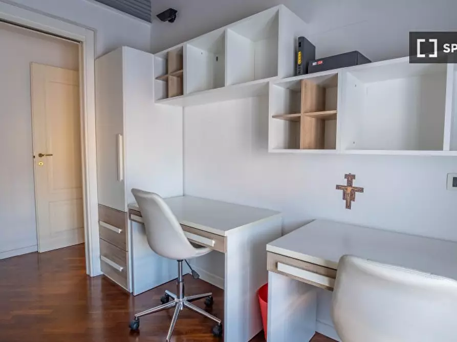 Immagine 5 di Appartamento in affitto  in Via Giuseppe Massarenti a Bologna