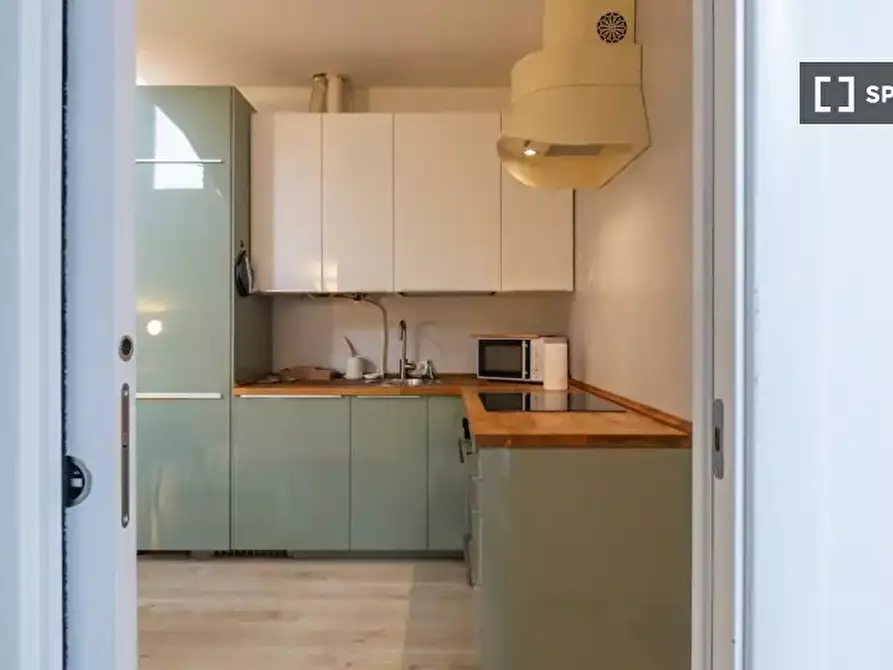 Immagine 11 di Appartamento in affitto  in Via Adige a Milano