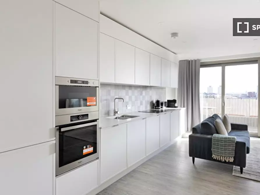 Immagine 9 di Appartamento in affitto  in Montfichet Rd a Stratford
