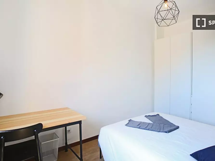 Immagine 5 di Camera condivisa in affitto  in Via Benjamin Constant a Milano