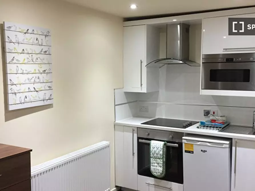 Immagine 9 di Ufficio in affitto  in Cranhurst Rd a Brent