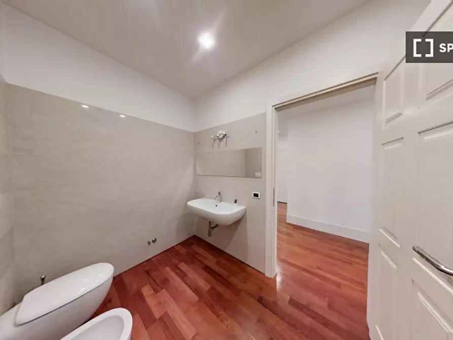 Immagine 15 di Camera condivisa in affitto  in VIA E. Degli Scrovegni a Padova