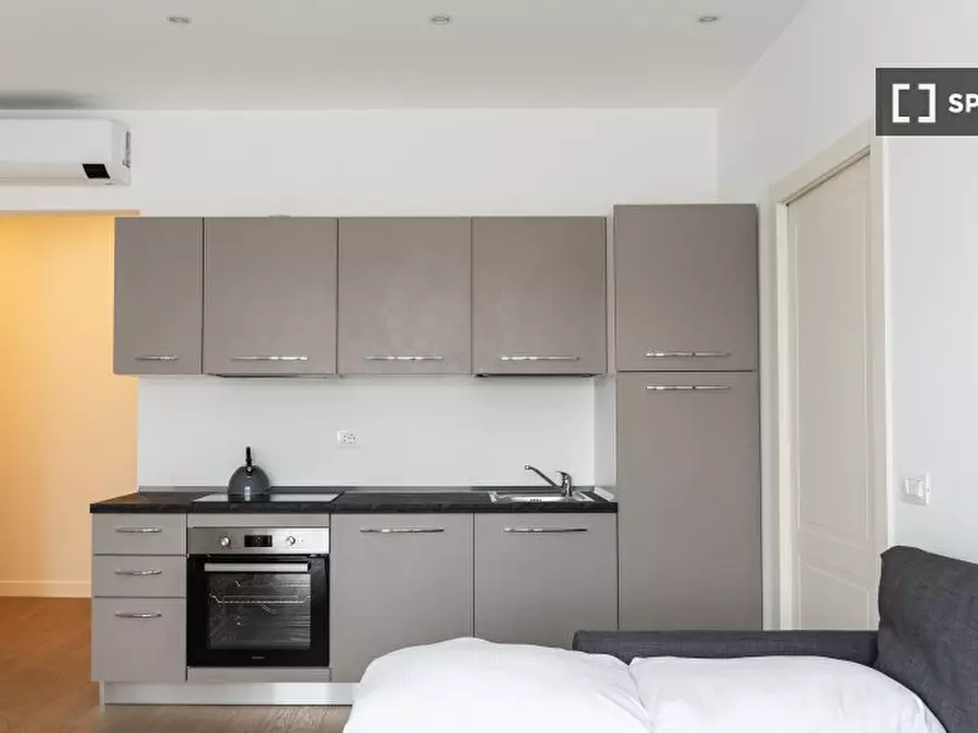 Immagine 12 di Appartamento in affitto  in Via Melchiorre Gioia a Milano