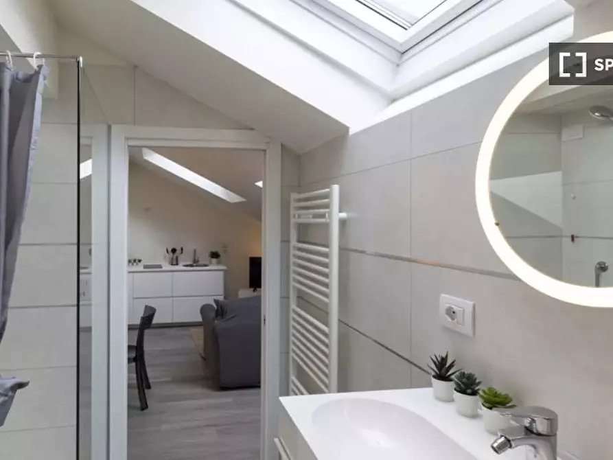 Immagine 5 di Appartamento in affitto  in Via Luigi Frapolli a Milano