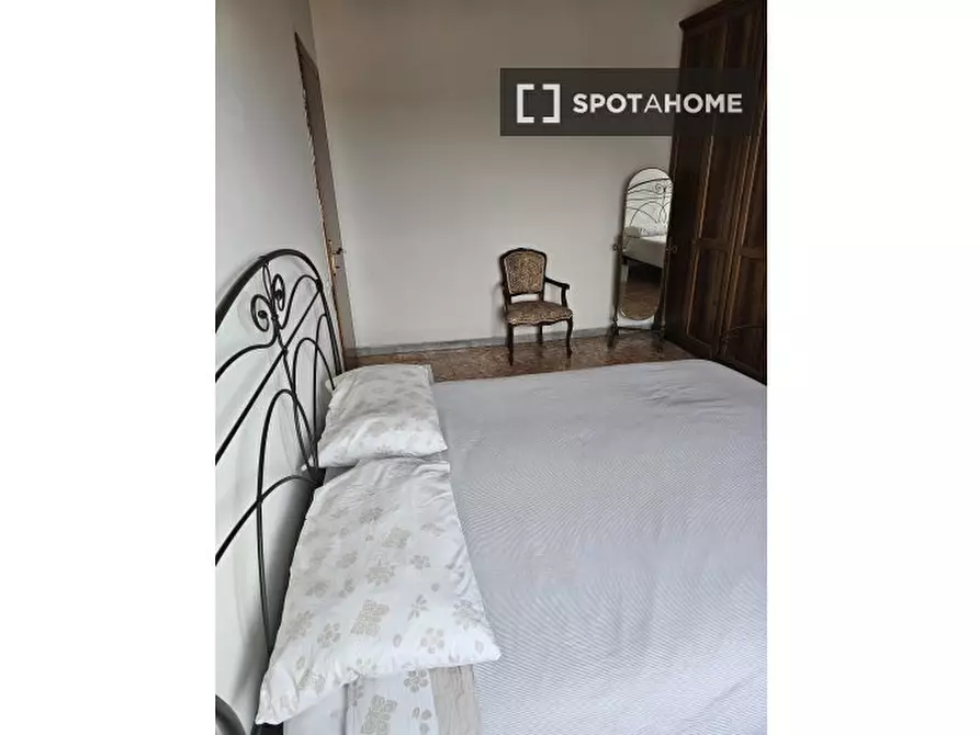 Immagine 2 di Appartamento in affitto  in Viale della Serenissima a Roma