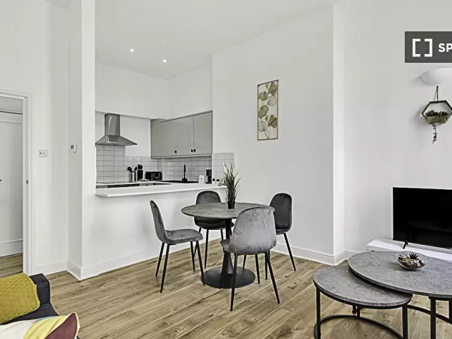 Immagine 10 di Appartamento in affitto  in Norfolk Place a Paddington