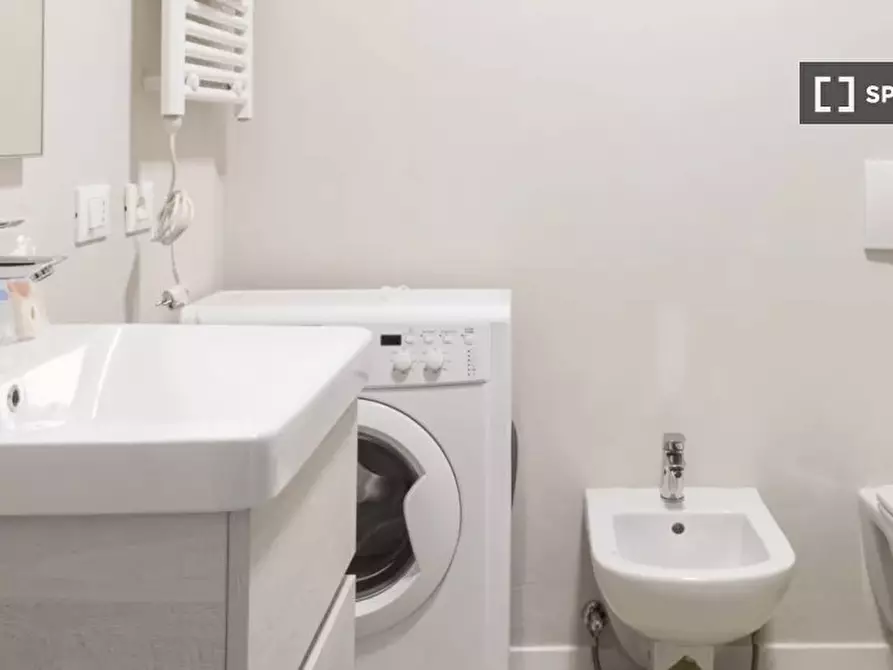 Immagine 17 di Appartamento in affitto  in Via Felice Casati a Milano