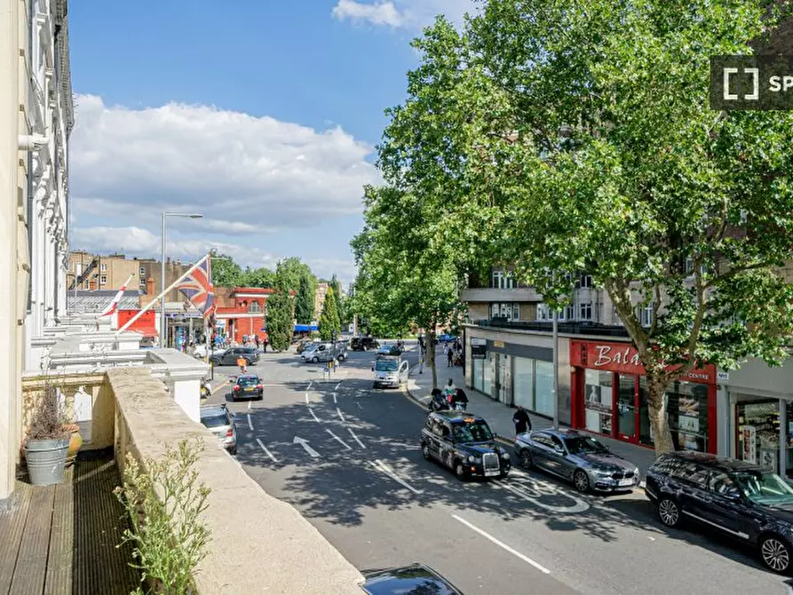 Immagine 6 di Appartamento in affitto  in Glendower Pl a Kensington