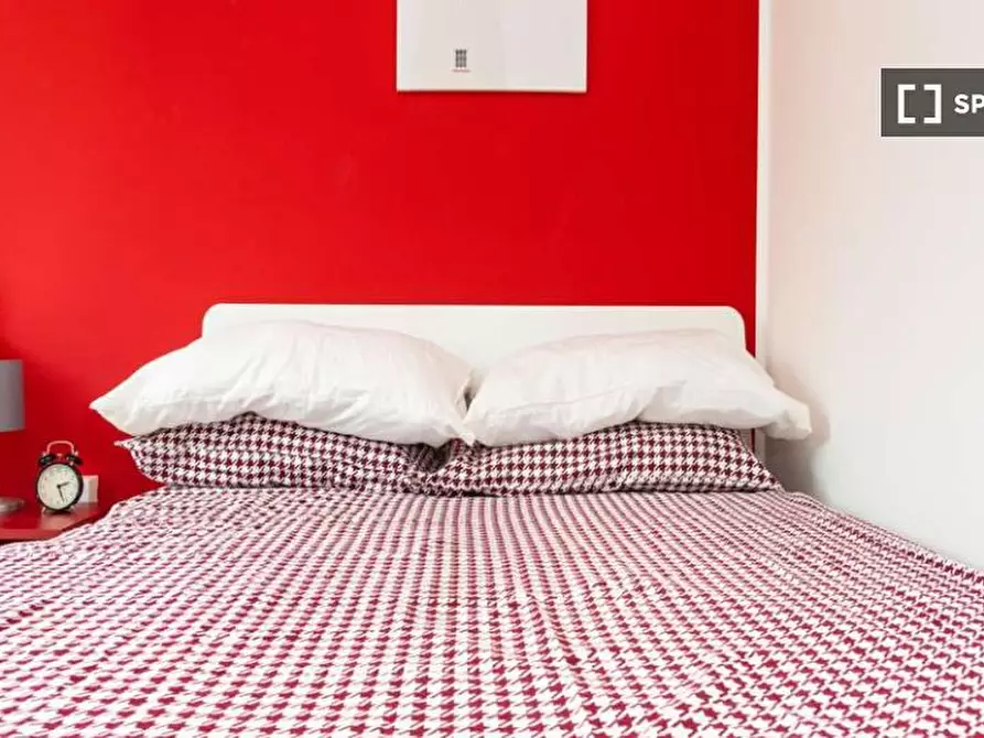 Immagine 2 di Camera condivisa in affitto  in Via fratelli Fraschini a Milano