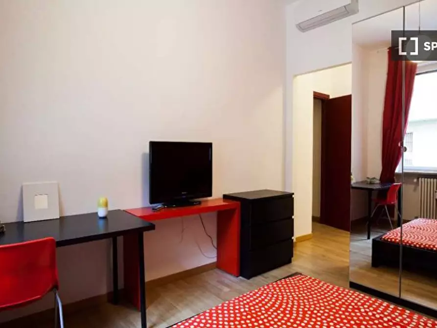 Immagine 6 di Camera condivisa in affitto  in Via Ravizza a Milano