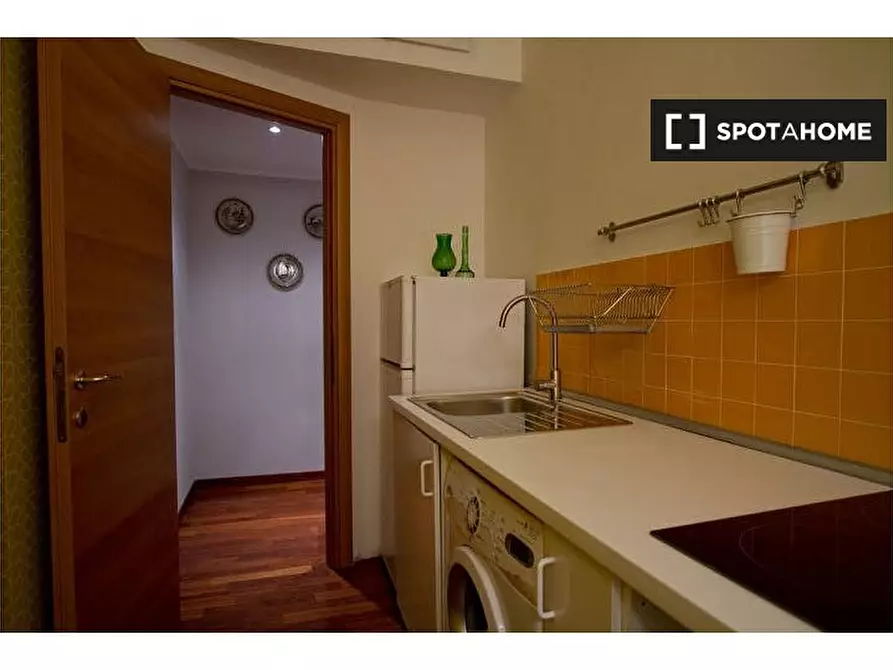 Immagine 3 di Appartamento in affitto  in Via Olmetto a Milano