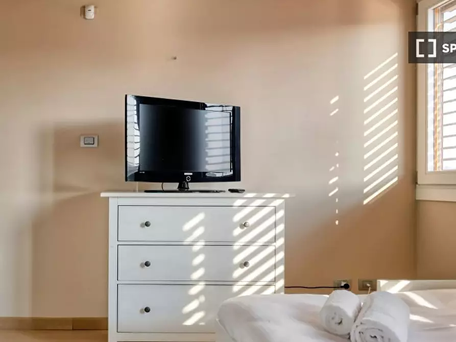 Immagine 4 di Appartamento in affitto  in Via Giovanni Segantini a Milano