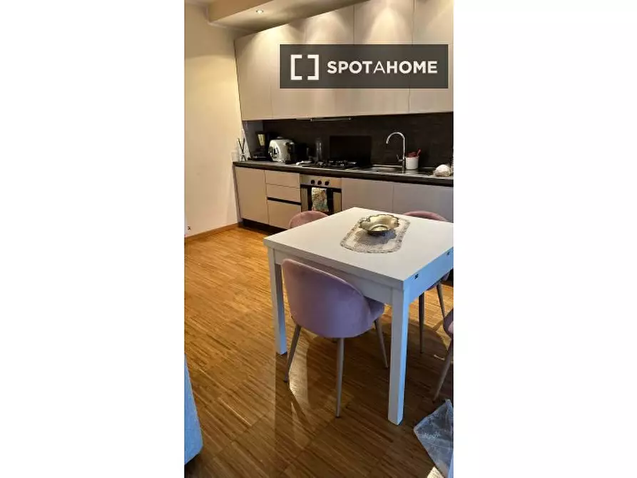 Immagine 2 di Appartamento in affitto  in Viale Corsica a Milano