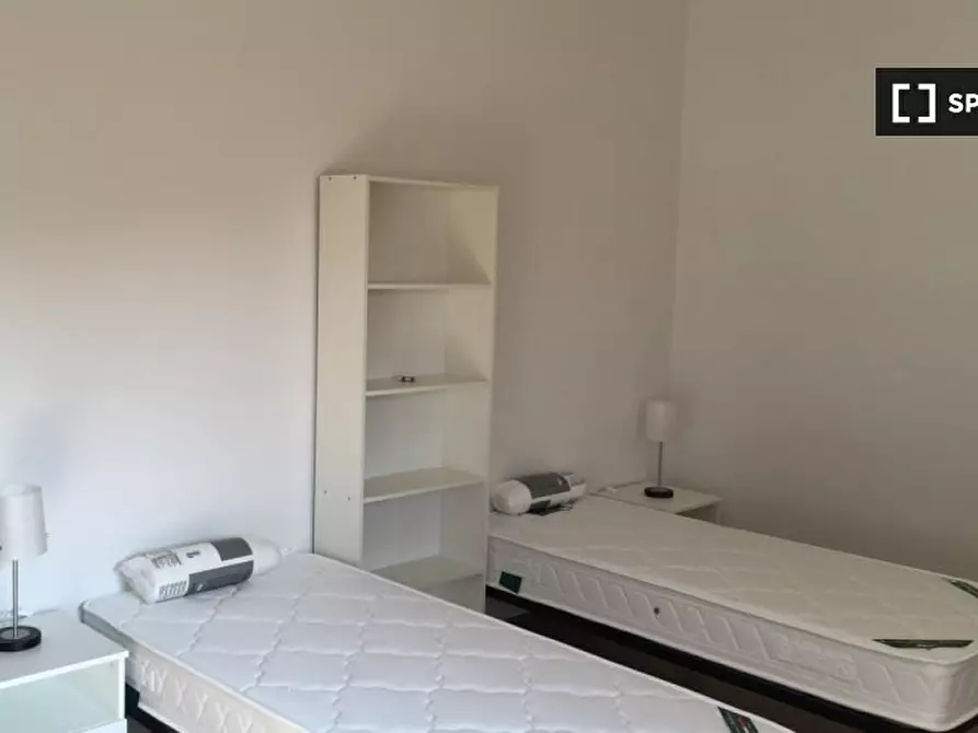 Immagine 3 di Camera condivisa in affitto  in Via Fossolo a Bologna