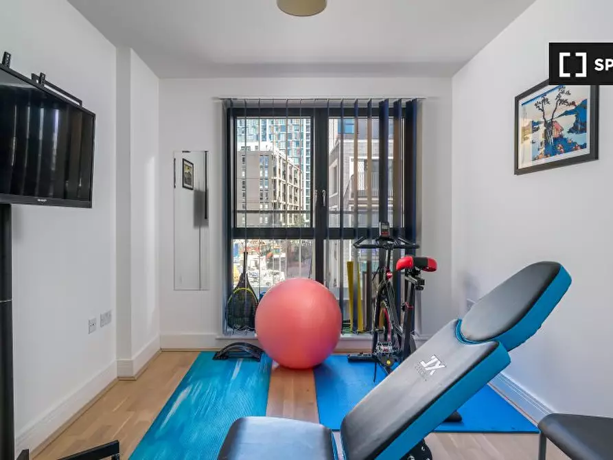 Immagine 9 di Appartamento in affitto  in Knightley Walk a Wandsworth