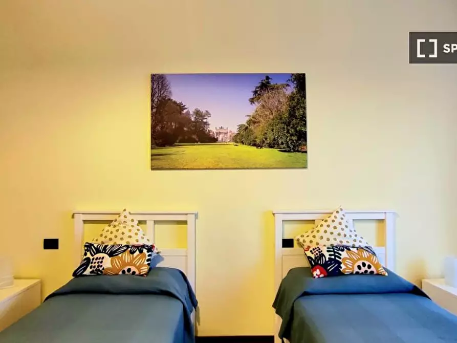 Immagine 9 di Appartamento in affitto  in Via Tavazzano a Milano