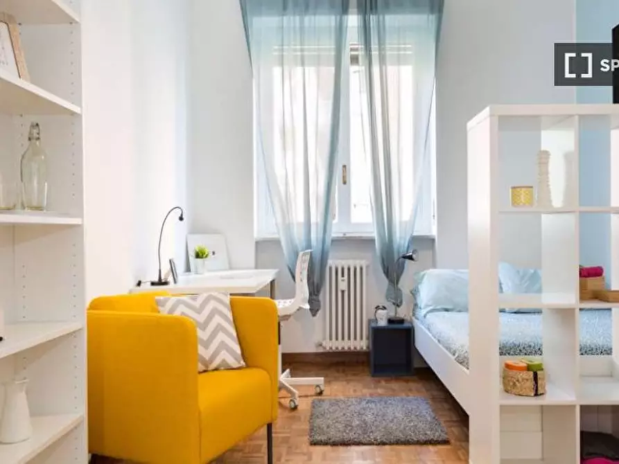 Immagine 7 di Camera condivisa in affitto  in Via Dei Mandorli Milan a Buccinasco