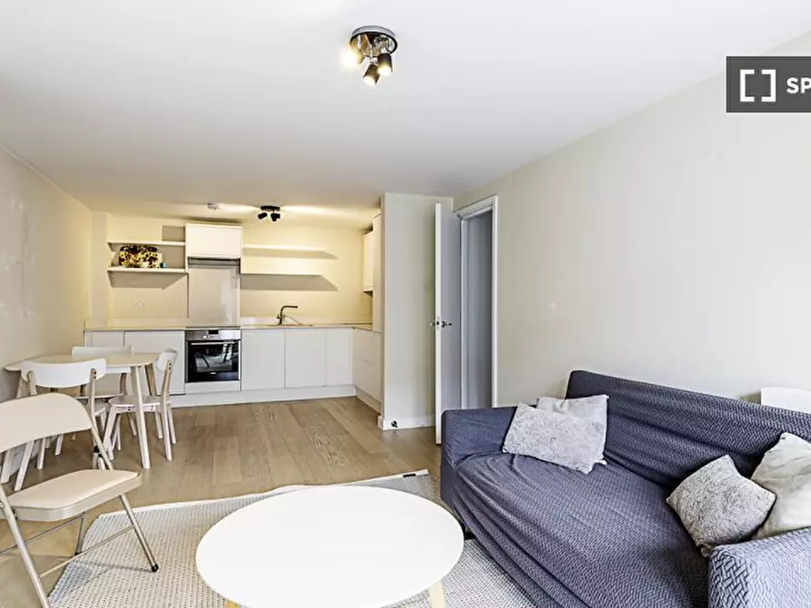 Immagine 3 di Appartamento in affitto  in Flat a 