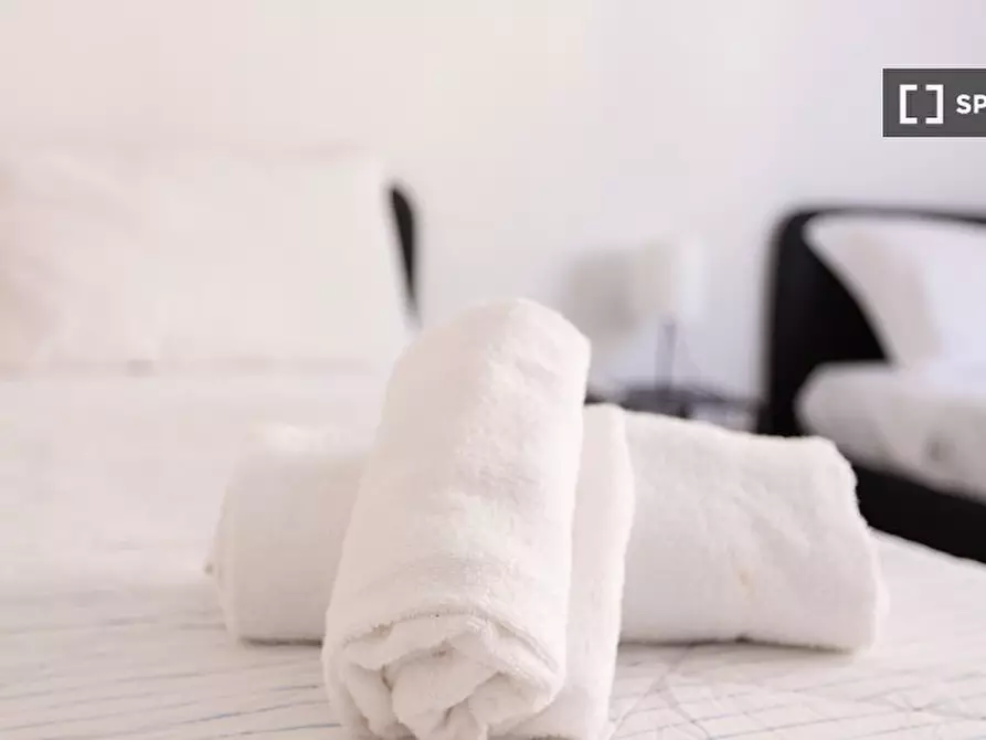 Immagine 19 di Appartamento in affitto  in Via Ampio Flaviano a Roma