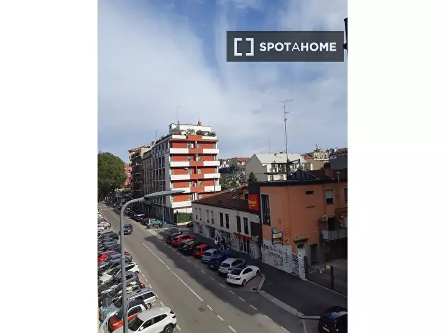 Immagine 1 di Appartamento in affitto  in Via Vallazze a Milano