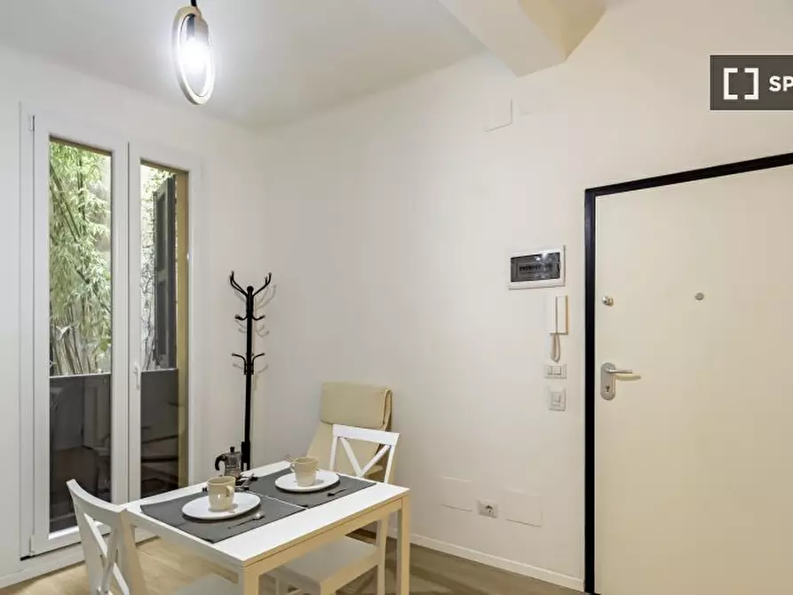 Immagine 3 di Ufficio in affitto  in Via dell'Oro a Bologna