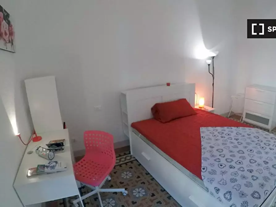 Immagine 3 di Camera condivisa in affitto  in Via Zara a Firenze