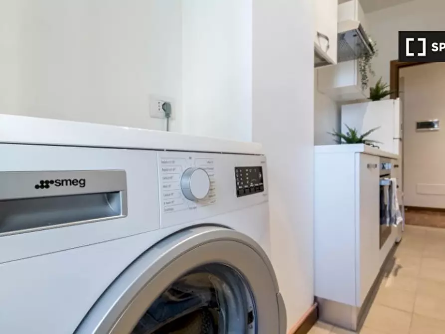 Immagine 6 di Camera condivisa in affitto  in Via Luciano Zuccoli a Milano