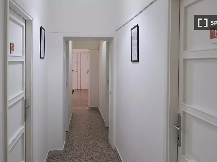 Immagine 13 di Camera condivisa in affitto  in Vico Campane a Donnalbina n. a Napoli