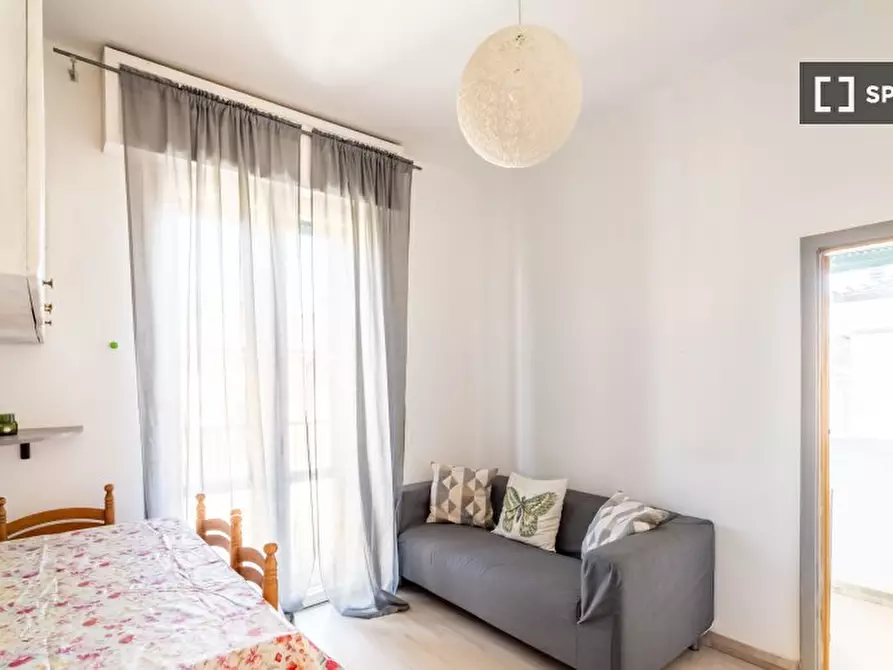 Immagine 1 di Appartamento in affitto  in Via del Lavoro a Bologna