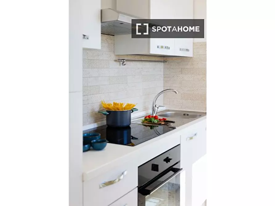 Immagine 9 di Ufficio in affitto  in Via della Balduina a Roma