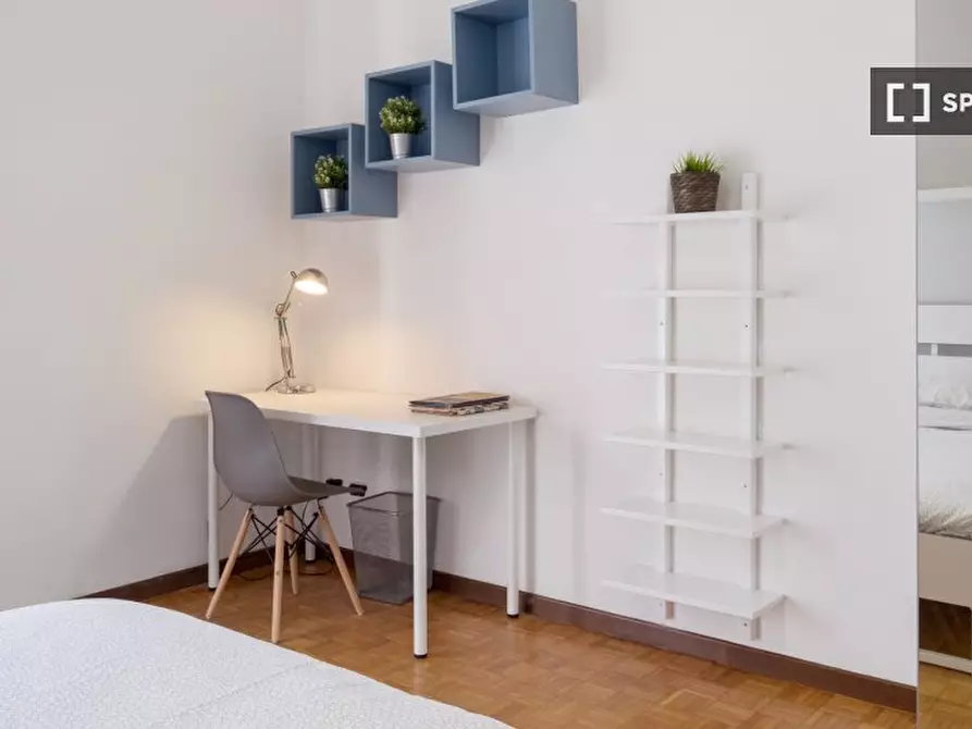 Immagine 4 di Camera condivisa in affitto  in Via Curtatone a Milano