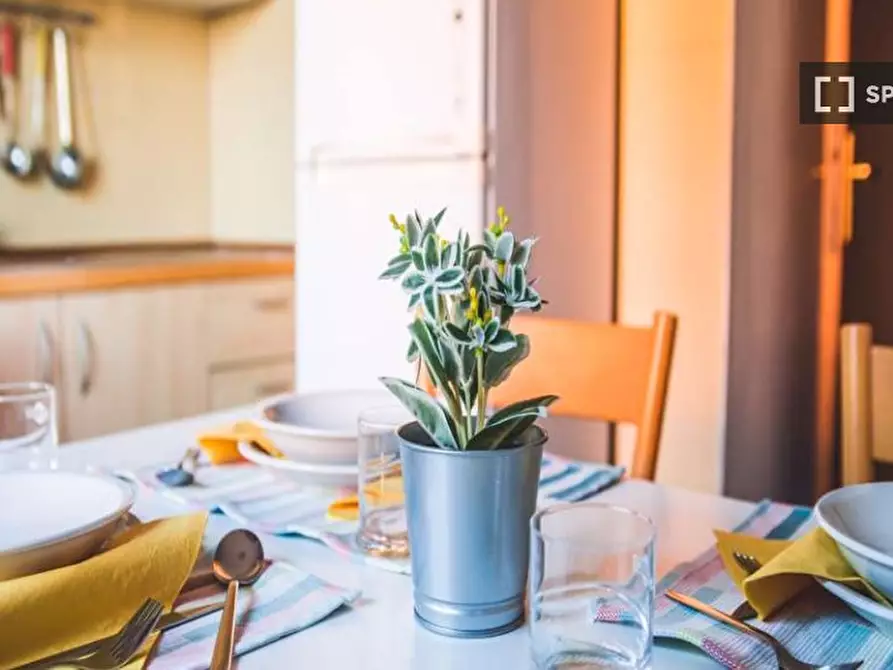 Immagine 9 di Camera condivisa in affitto  in Via Valassina a Milano