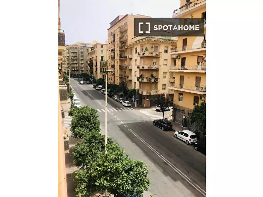 Immagine 6 di Camera condivisa in affitto  in Via Giovanni Battista Pergolesi a Cagliari