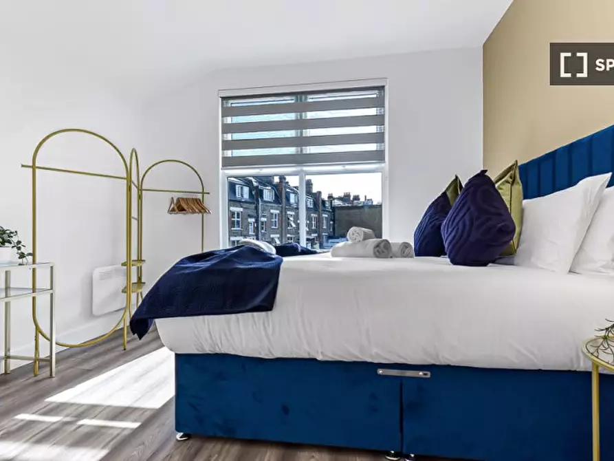 Immagine 3 di Appartamento in affitto  in flat a Tottenham