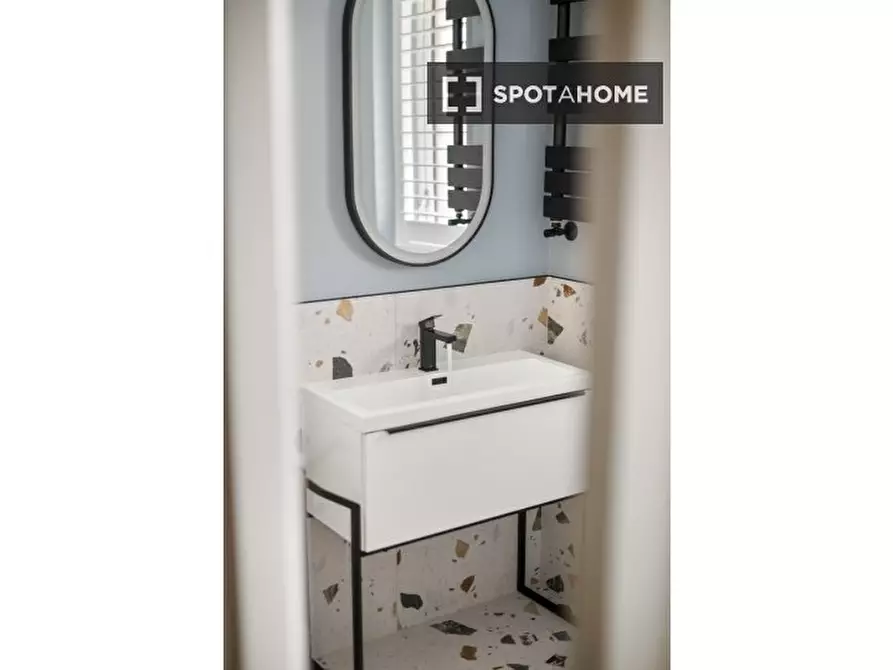 Immagine 16 di Appartamento in affitto  in Dickens Dr a Croydon