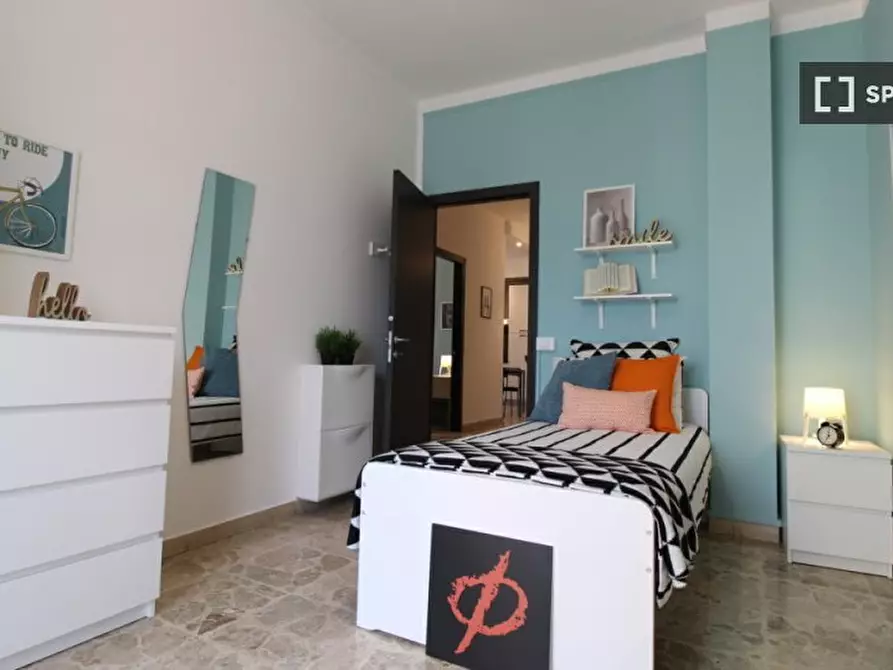 Immagine 2 di Camera condivisa in affitto  in Piave a Brescia