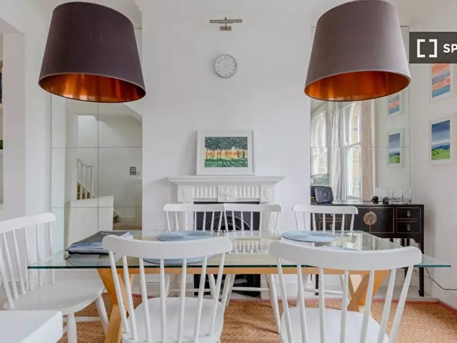 Immagine 6 di Appartamento in affitto  in Hannell Rd a Hammersmith