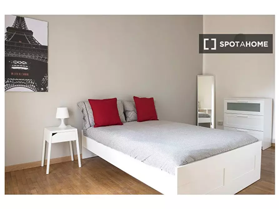 Immagine 3 di Camera condivisa in affitto  in Via Sant'Eusebio a Milano