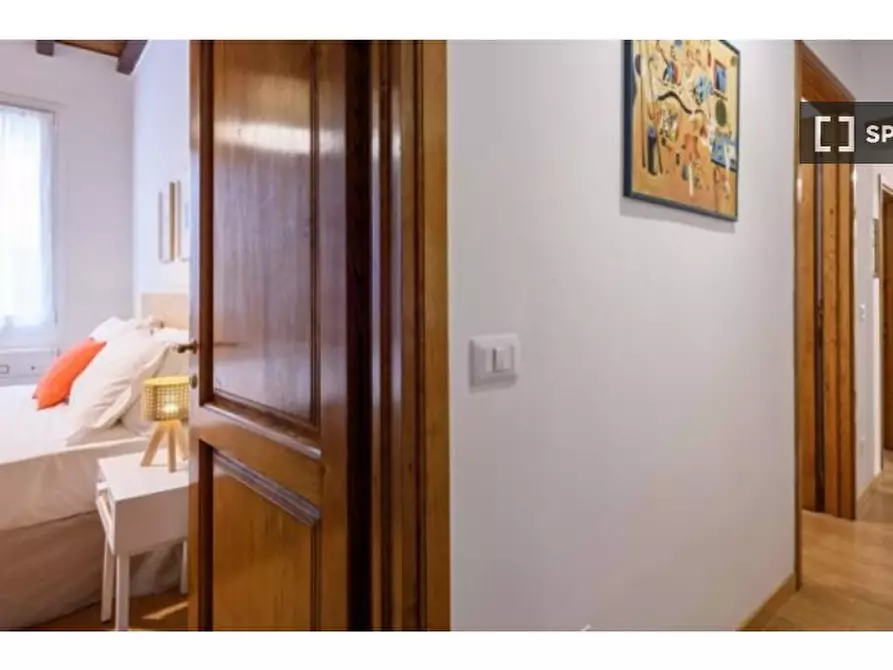 Immagine 17 di Appartamento in affitto  in Via del Porcellana a Firenze