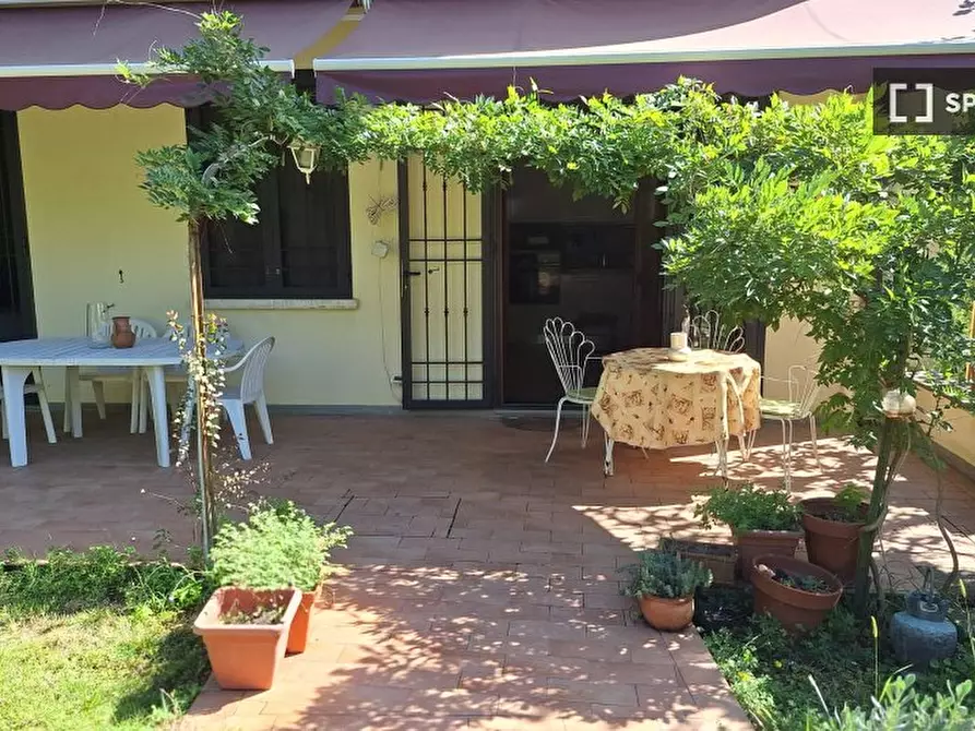 Immagine 1 di Appartamento in affitto  in Via S. Damiano, 50124 Firenze FI, Italy a Firenze