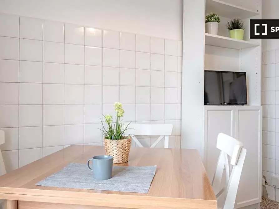 Immagine 13 di Camera condivisa in affitto  in Via Simone Saint Bon a Milano