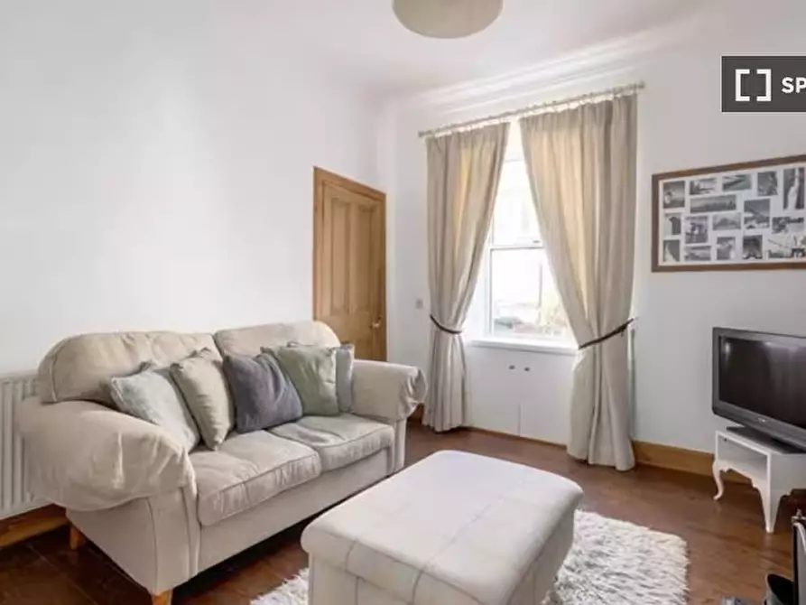 Immagine 2 di Appartamento in affitto  in Kemp Pl a Inverleith, New Town and Fountainbridge