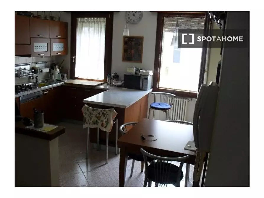 Immagine 13 di Camera condivisa in affitto  in Via Vecchia a Padova