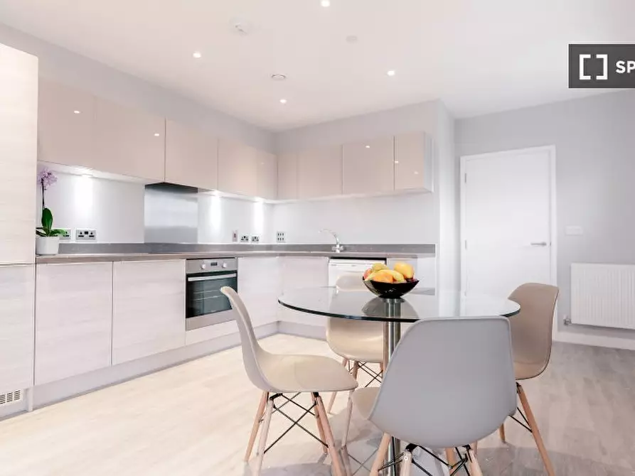 Immagine 5 di Appartamento in affitto  in Wandle Rd a Croydon