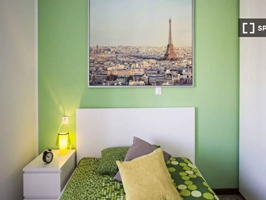 Immagine 6 di Camera condivisa in affitto  in Viale Carlo Espinasse a Milano