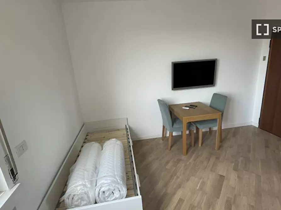 Immagine 7 di Ufficio in affitto  in Via Giambellino a Milano